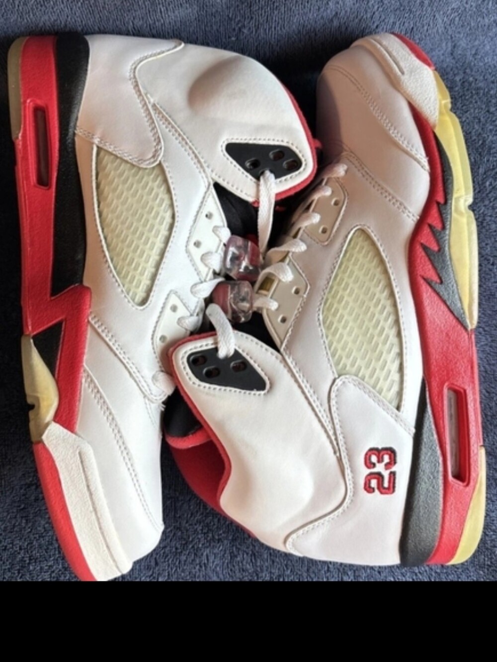 Size 11 -Jordan 5 Retro 2006 Fire Vintage OG Authentic (Read) Below